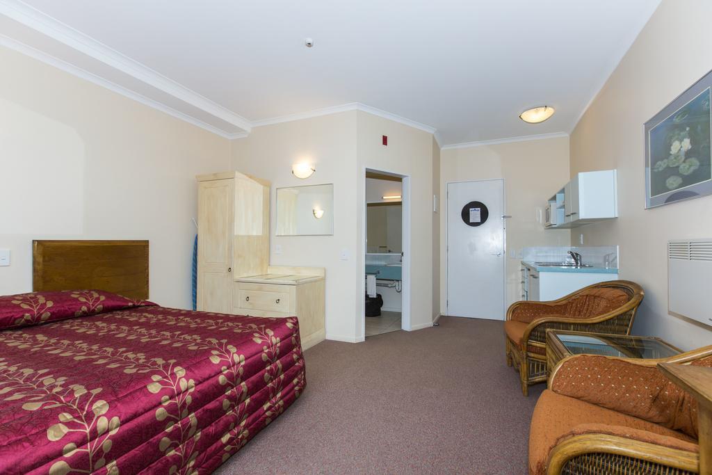 Fernhill Motor Lodge Lower Hutt Eksteriør billede