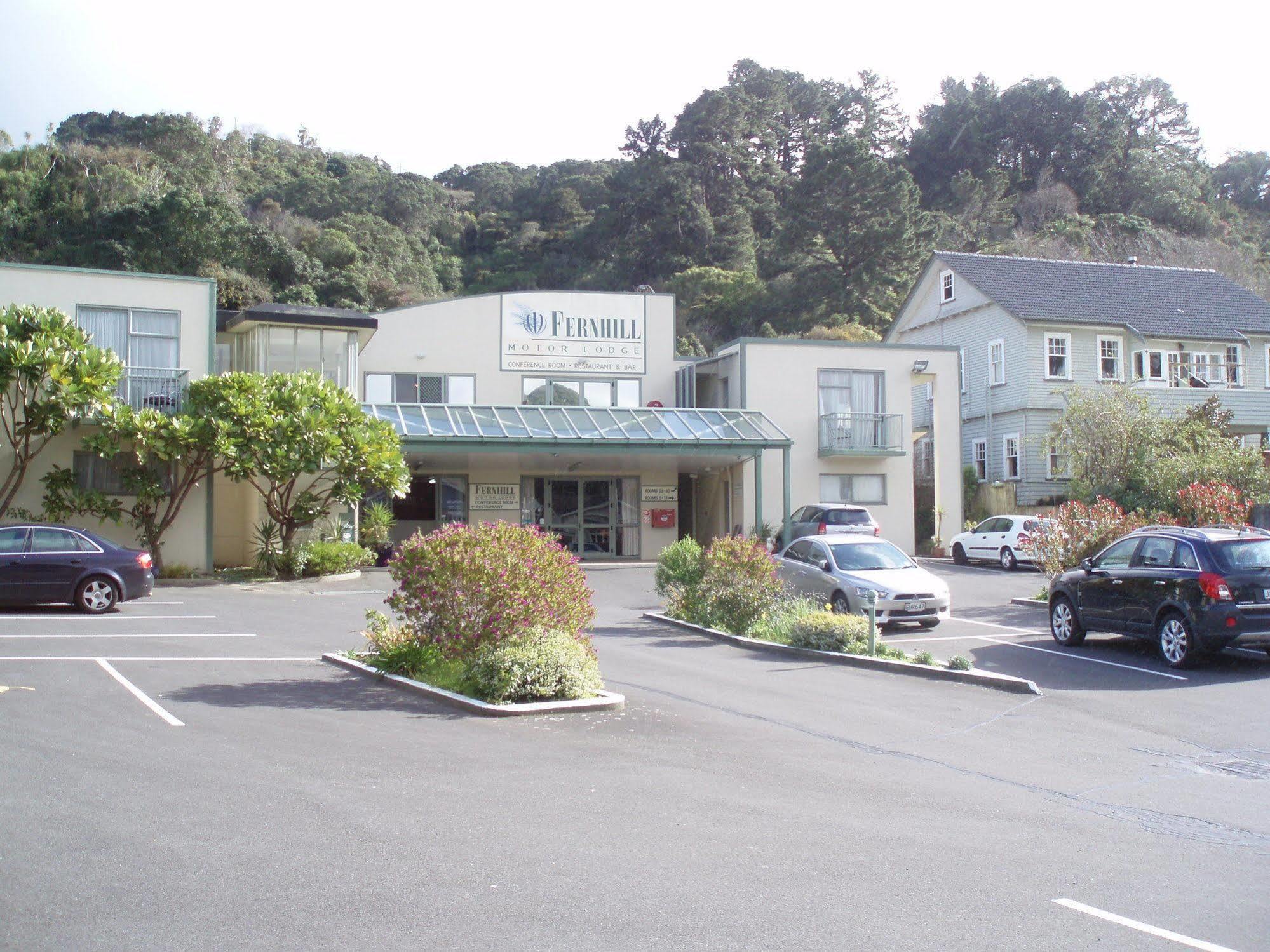 Fernhill Motor Lodge Lower Hutt Eksteriør billede